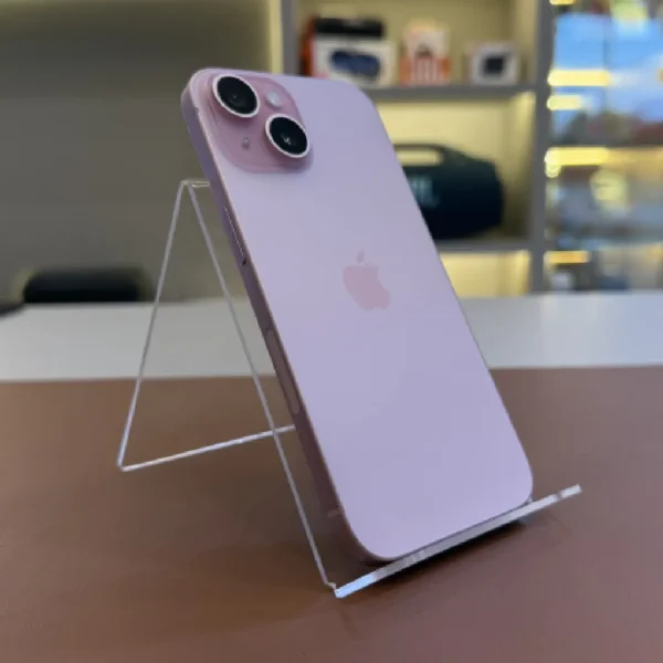 iPhone 15 128GB